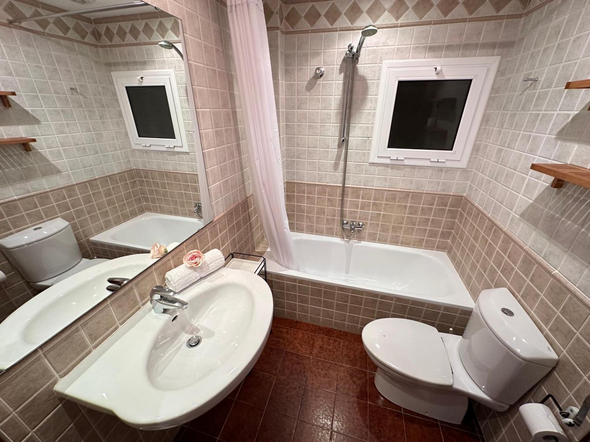 Apartament Agi Llotja Plazza Roses Zewnętrze zdjęcie